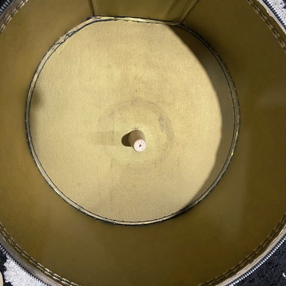 SOLD Vintage Black 1960’s Wig Box - Picture 8 of 10